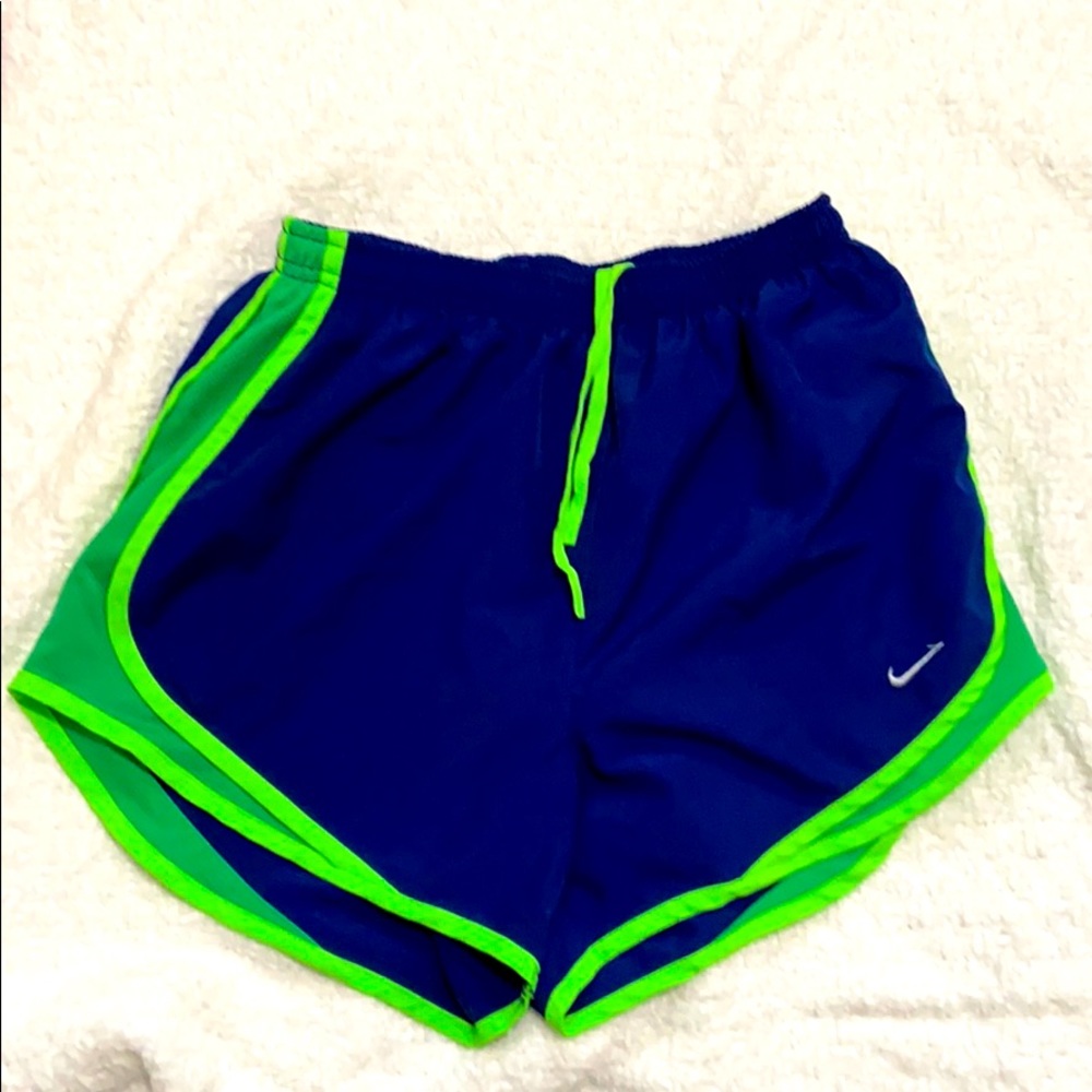 nike shorts